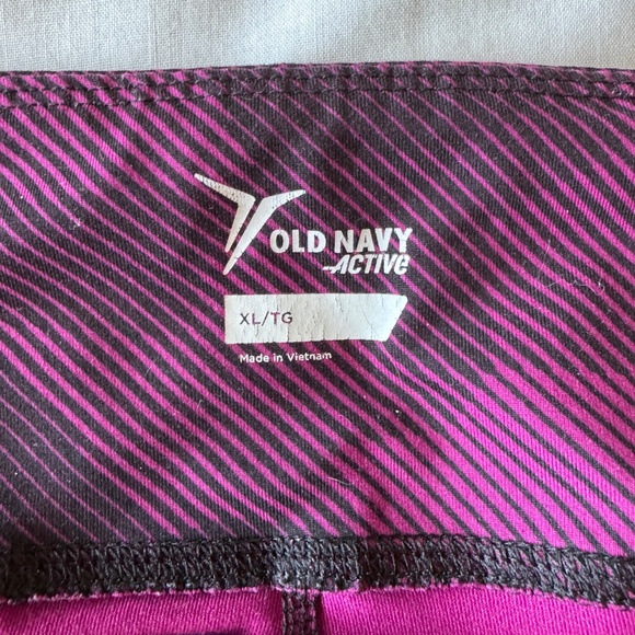 Old Navy Women's Activewear Yoga Leggings Fuchsia Size XL Athletic Pants Fitness - Picture 5 of 12